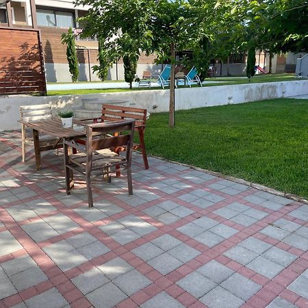 Pool Guesthouse Korinth Exterior foto